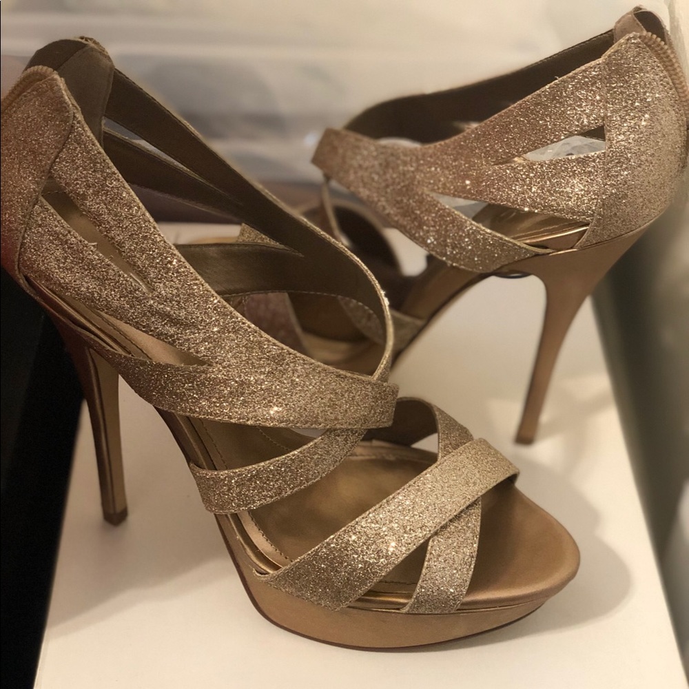 🛑 Aldo Salvietti Multi Metallic (Gold) Heels- 8.5